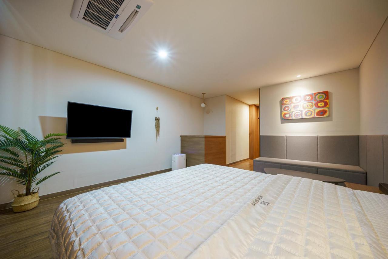 Mtm Family Hotel Gyeongju Exterior foto