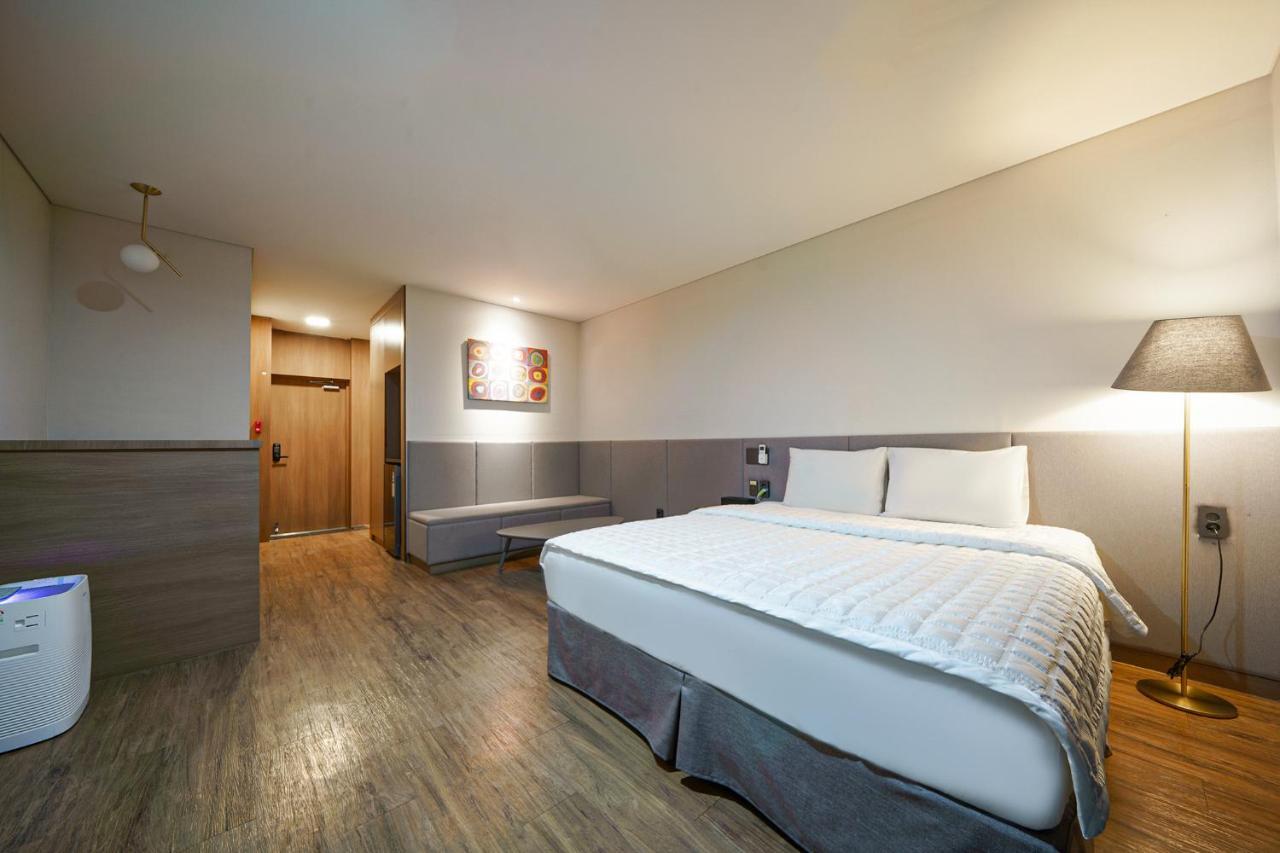 Mtm Family Hotel Gyeongju Exterior foto